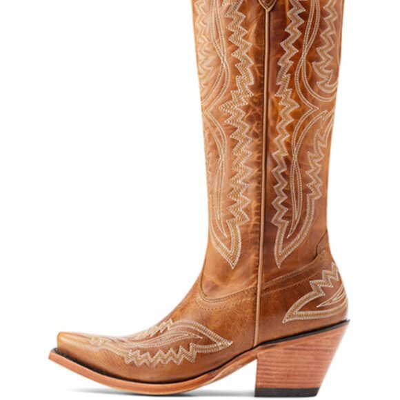 NIB Ariat Women Casanova Western Boots Snip Toe Color Brown - Picture 1 of 3